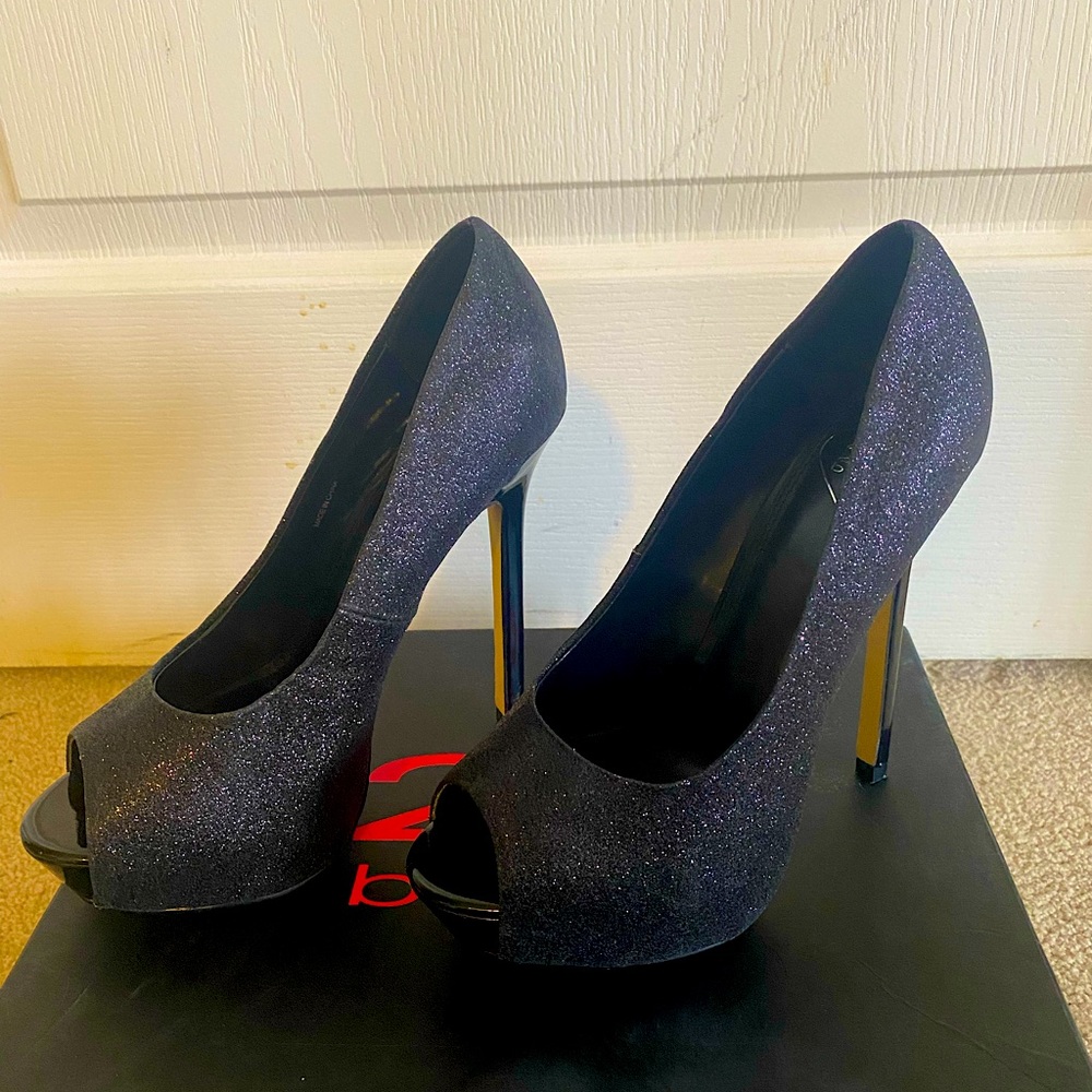 2b Bebe Black Glitter Stilettos